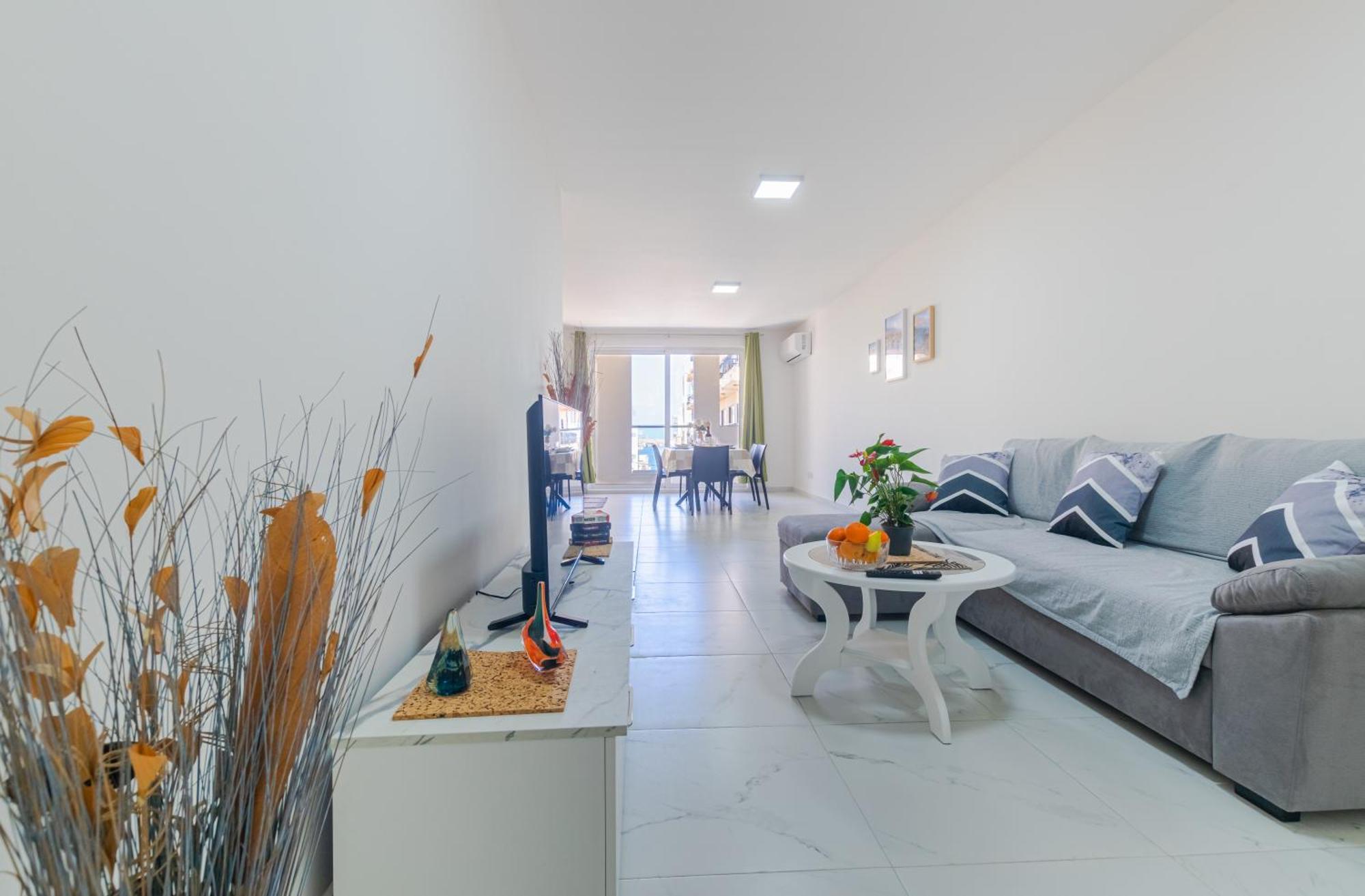 Brand New Spacious With Far Sea View Apartamento St. Paul's Bay